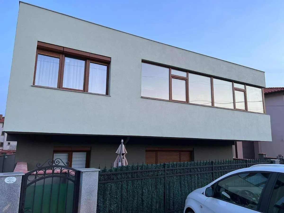 Ross Holiday Home Burgas